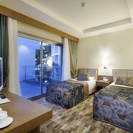 Kilikya Palace Goynuk Resort 5*